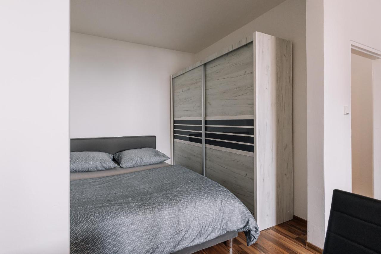 Cozy Apartment In Ruzinov Μπρατισλάβα Εξωτερικό φωτογραφία