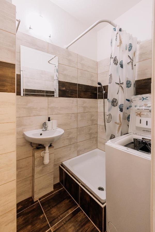 Cozy Apartment In Ruzinov Μπρατισλάβα Εξωτερικό φωτογραφία