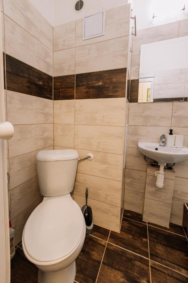 Cozy Apartment In Ruzinov Μπρατισλάβα Εξωτερικό φωτογραφία